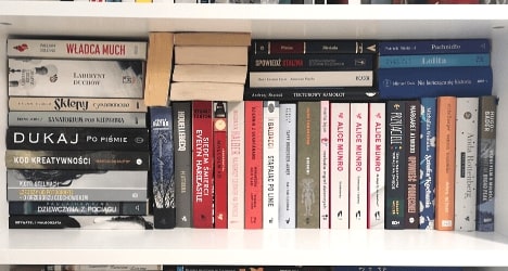 Jak układać książki na półkach? Klasyki literatury