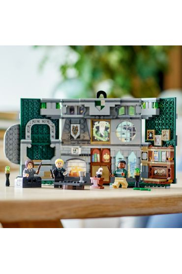 LEGO Harry Potter Flaga Slytherinu 76410