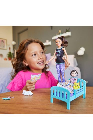 Barbie Opiekunka Zestaw + Lalki Czas na sen GHV88 Mattel