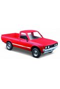 Datsun 620 Pick-Up 1973 MI 33522 1:24 czerwony Maisto